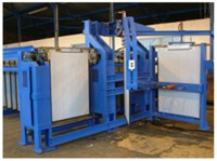 Tank House Technology specialises in meeting the needs of clients in the metals electro-winning industry. It produces cathodes and cathode stripping machines, especially for copper and zinc operations.
